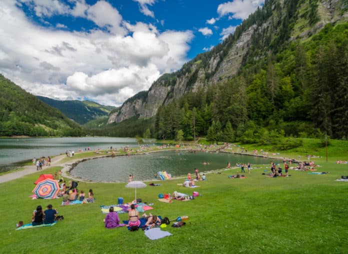 Lacs pour se baigner en Haute-Savoie