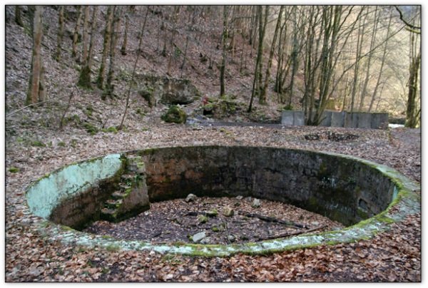 Ruines des Bains de la Caille