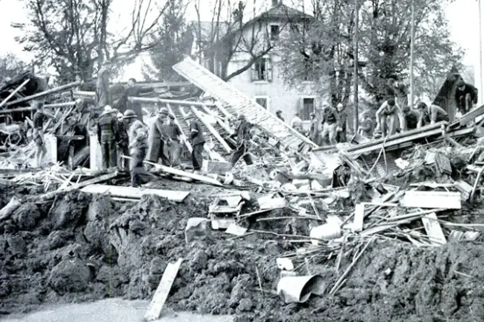 Bombardements Annecy histoire