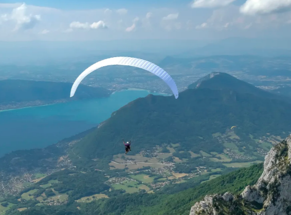 Bon parapente Annecy