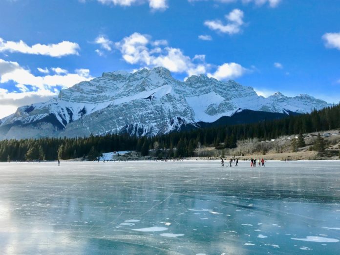 Patin à glace lac gelé Annecy